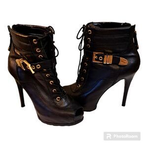 Guess Bieninda Black Leather Peep Toe High Heel Boots Buckle Details 7.5 M